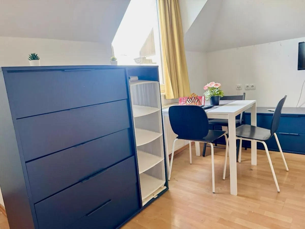 Lägenhet City Suites with Fitness & Free Parking Wien Österrike